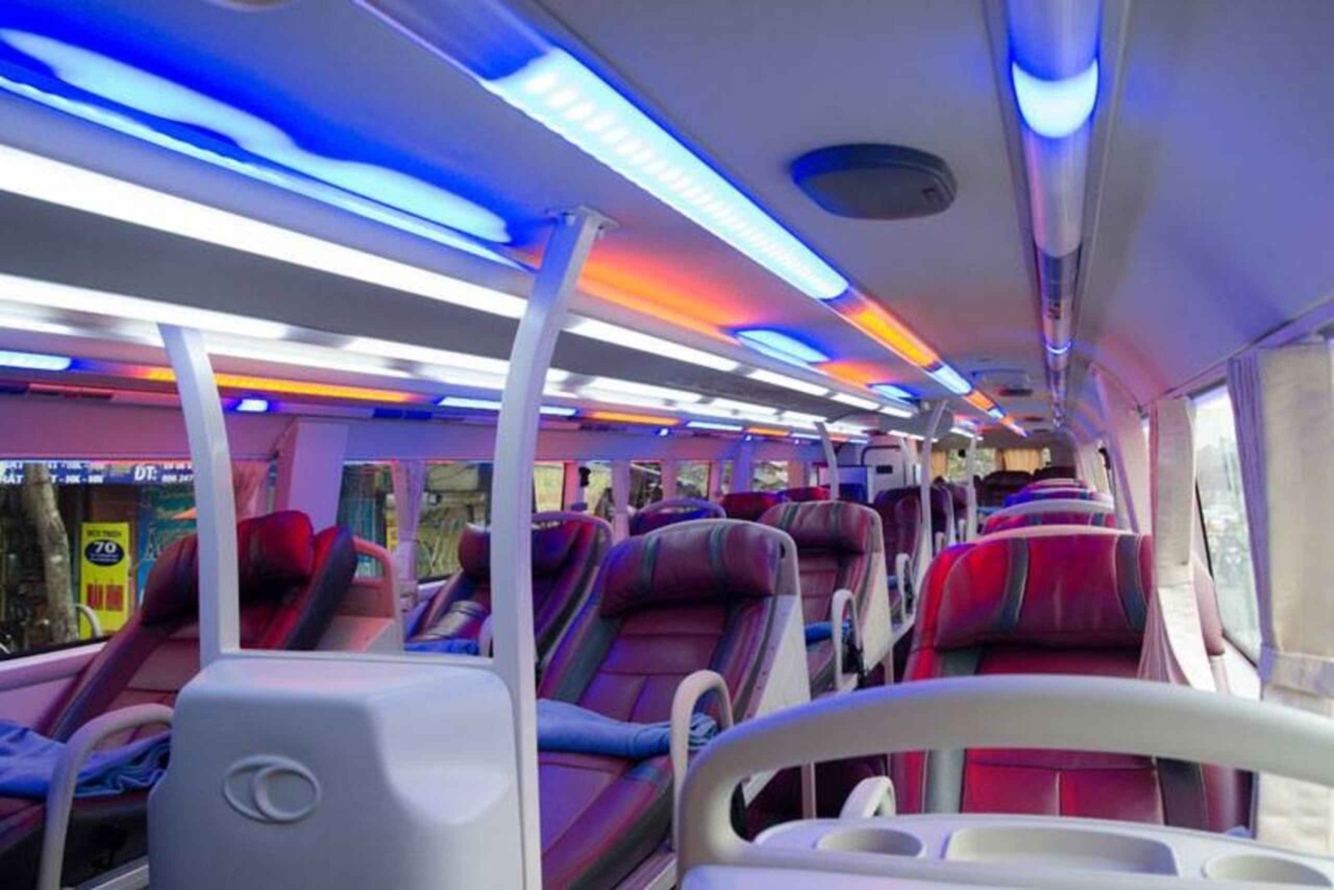 Da Nang: Over-night bus transfer from/to Ha Noi