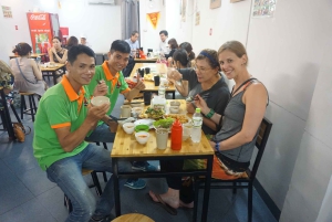 Desfruta de Hanói como um local - Vespa e tour gastronómico noturno