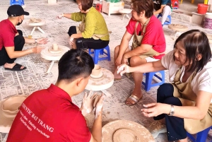 Exploration du village de Bat trang et des usines de céramique / guide région