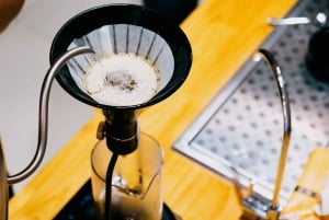 Du café aux œufs aux cafés de rue : visite à pied de Hanoï