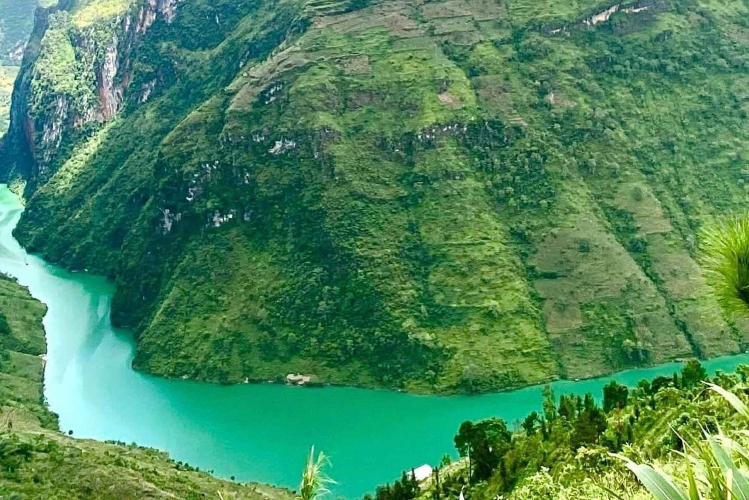 From Ha Giang - Cao Bang - Ban Gioc waterfall: 4days 3nights