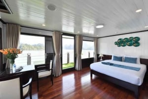 From Ha Noi: 2-Days Lan Ha Bay & Ha Long Bay 6-Star Cruise