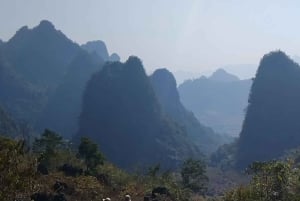 Da Ha Noi: Tour di gruppo CaoBang 2D - Moto con EasyRider
