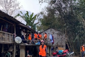 Da Ha Noi: Tour di gruppo CaoBang 2D - Moto con EasyRider