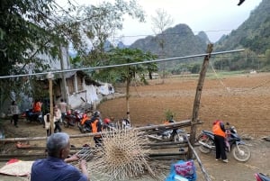 Da Ha Noi: Tour di gruppo CaoBang 2D - Moto con EasyRider