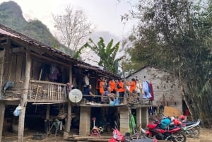 Da Ha Noi: Tour di gruppo CaoBang 2D - Moto con EasyRider