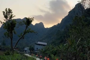 Da Ha Noi: Tour di gruppo CaoBang 2D - Moto con EasyRider