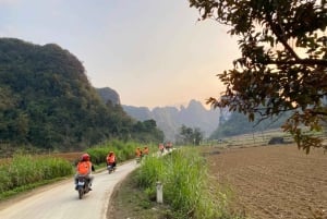 Da Ha Noi: Tour di gruppo CaoBang 2D - Moto con EasyRider