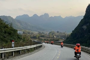 Da Ha Noi: Tour di gruppo CaoBang 2D - Moto con EasyRider