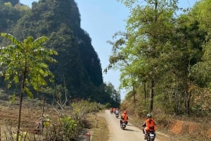 Da Ha Noi: Tour di gruppo CaoBang 2D - Moto con EasyRider