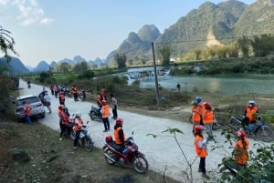 Da Ha Noi: Tour di gruppo CaoBang 2D - Moto con EasyRider