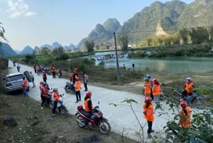 Da Ha Noi: Tour di gruppo CaoBang 2D - Moto con EasyRider