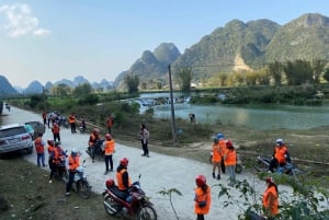 Da Ha Noi: Tour di gruppo CaoBang 2D - Moto con EasyRider