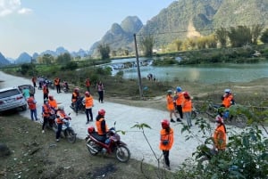 Da Ha Noi: Tour di gruppo CaoBang 2D - Moto con EasyRider