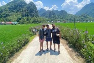 Da Ha Noi: Tour di gruppo CaoBang 2D - Moto con EasyRider