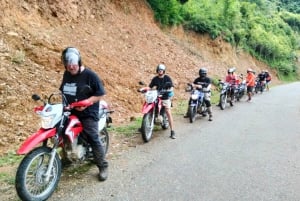 Da Ha Noi: Tour di gruppo CaoBang 2D - Moto con EasyRider
