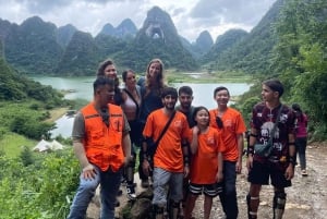 Da Ha Noi: Tour di gruppo CaoBang 2D - Moto con EasyRider