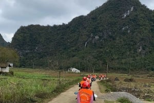Da Ha Noi: Tour di gruppo CaoBang 2D - Moto con EasyRider