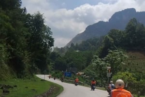 Da Ha Noi: Tour di gruppo CaoBang 2D - Moto con EasyRider