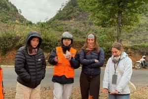 Da Ha Noi: Tour di gruppo CaoBang 2D - Moto con EasyRider