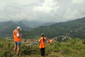 Da Ha Noi: Tour di gruppo CaoBang 2D - Moto con EasyRider