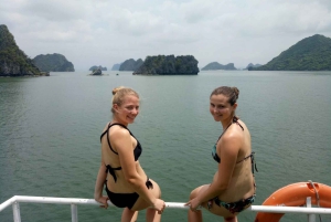 Hanoista/Cat Basta: koko päivän risteily Lan Haan – Ha Long Bay