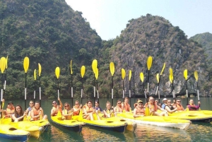 Hanoista/Cat Basta: koko päivän risteily Lan Haan – Ha Long Bay