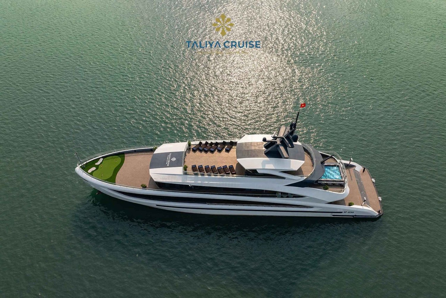 Från Hanoi: Heldagsutflykt till Ha Long/Lan Ha-bukten med Taliya Cruise