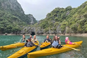 De Hanói: Baía de Lan Ha - Aldeia de Viet Hai Ciclismo, Caiaque