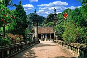 Au départ de Hanoï : Village d'encens de Quang Phu Cau et visite de Ninh Binh