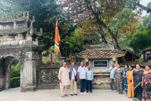Au départ de Hanoï : Village d'encens de Quang Phu Cau et visite de Ninh Binh