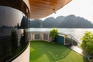 Ha Long–Lan Ha luksuriøs dagscruise fra Hanoi