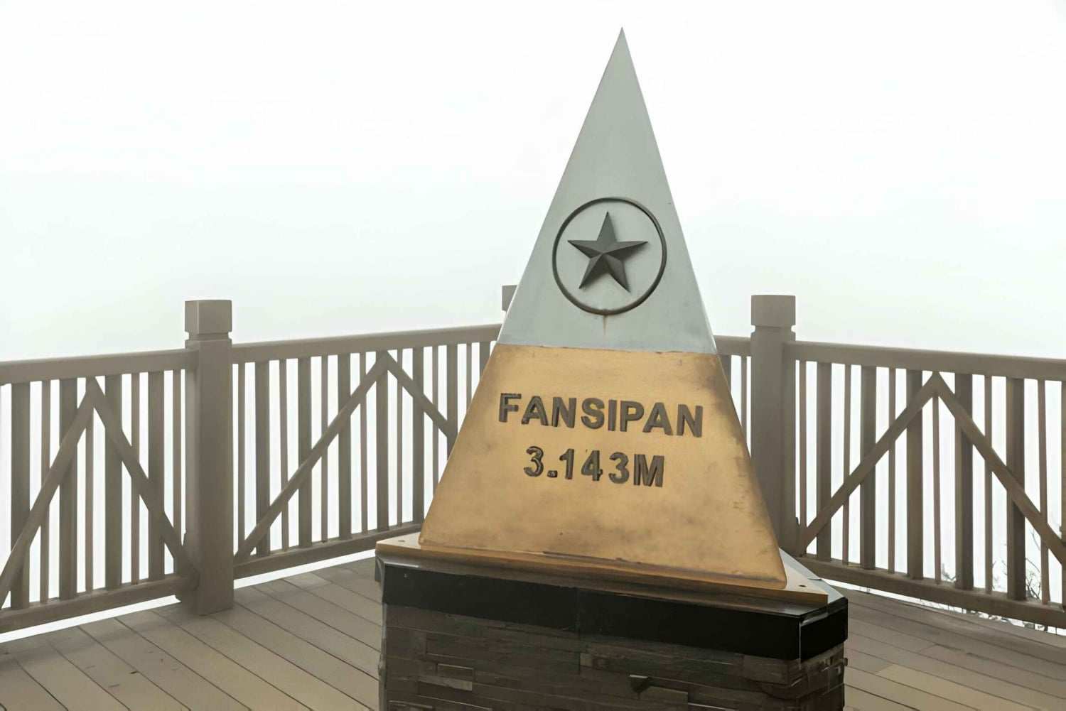 Da Ha Noi: SAPA - FANSIPAN - CAT CAT VILLAGE 2 Giorni 1 Notte