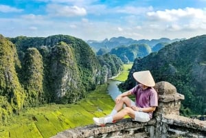 From Hanoi: 1-Day Private Car to Incense Village & Ninh Binh