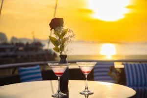 From Hanoi/Halong: Ha Long Bay Day Trip with Luxury Cruise