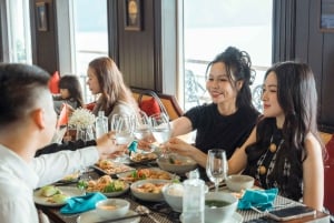 Da Hanoi: Crociera di 2 giorni nella Baia di Bai Tu Long