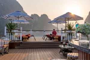 Da Hanoi: Crociera di 2 giorni nella Baia di Bai Tu Long