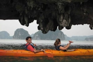 Fra Hanoi: 2-dages Bai Tu Long Bay luksuskrydstogt med jacuzzi