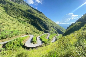 Da Hanoi Tour di 2 giorni ad Ha Giang in auto con piccoli gruppi