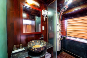 Fra Hanoi: 2-dages Ha Long-bugten og Bai Tu Long Premium-krydstogt