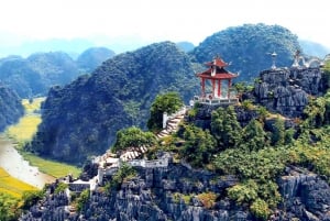 Fra Hanoi: 2-dagers cruise i Ha Long Bay og Ninh Binh UNESCO-tur