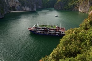 From Hanoi: 2-Day Halong and Lan Ha Bay La Pandora Cruise