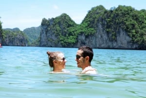 From Hanoi: 2-Day Halong and Lan Ha Bay La Pandora Cruise