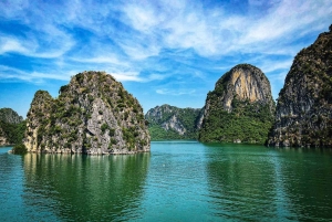 From Hanoi: 2-Day Lan Ha Bay 5-Star Cruise with Balcony