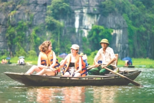 Fra Hanoi: 2-dagers sightseeingtur i Ninh Binh og Ha Long Bay