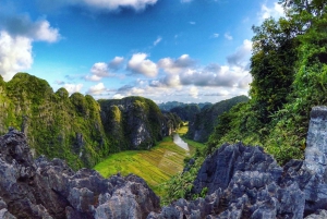 Hanoista: 2 päivän Ninh Binh -kierros majoituksella ja aterioilla