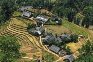 From Hanoi: 2-Day Overnight Sapa Tour by Limousine
