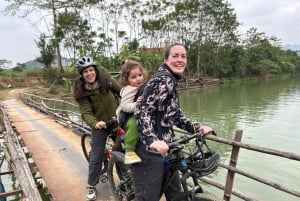 Da Hanoi, 2 giorni di trekking, cultura e rafting su zattere di bambù a Pu Luong