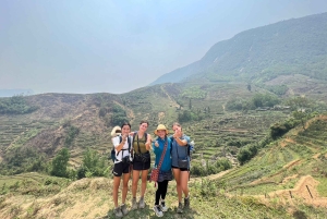 ハノイ発：サパ、ファンシーパン、ムオンホア渓谷 2 日間ツアー