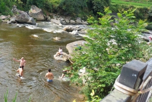 Von Hanoi: 2-tägige Tour nach Sapa, zum Fansipan-Gipfel, Trekking und Bus nach Ha Giang